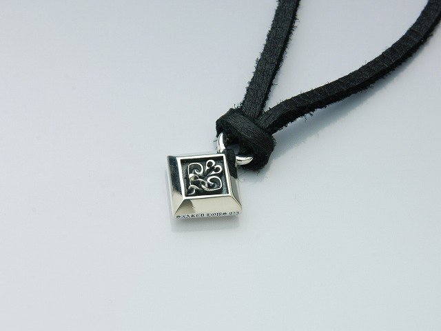 Deal Design - Diamond Snake Choker 2