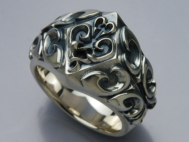 Deal Design - Diamond Solid Ring 1