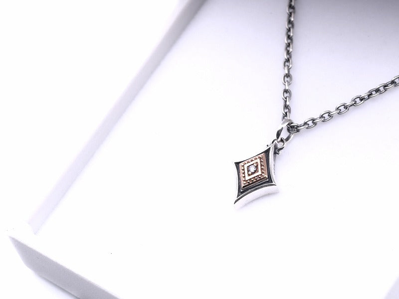 Deal Design - Diamond Web Pendant 3