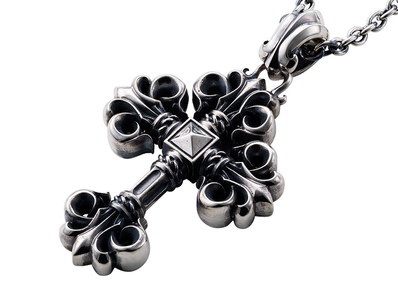 Deal Design - Discovery Cross L Pendant 1