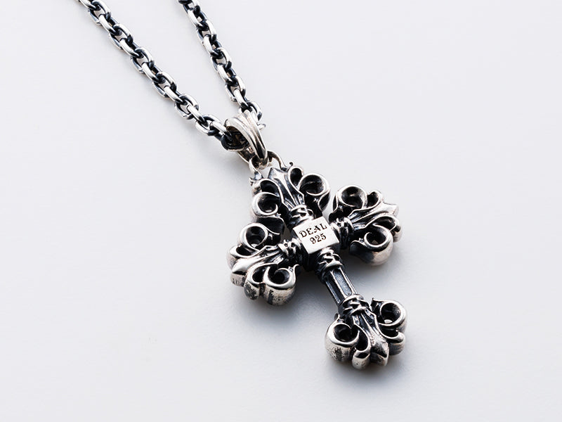 Deal Design - Discovery Cross S Pendant 6