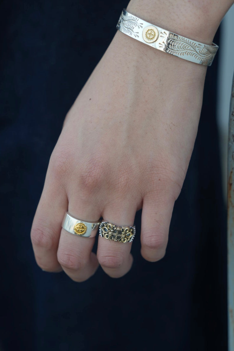 Deal Design - Dual Surface Ring 7