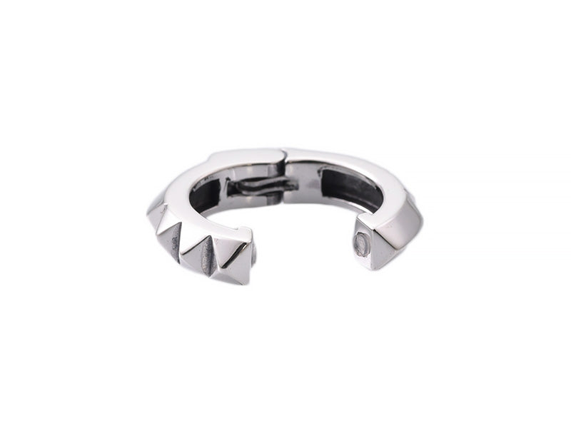 Deal Design - Ear Bite : Mission Studs 6