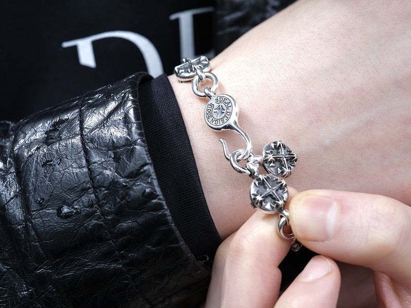 Deal Design - Eight Ball Bracelet : GL 3