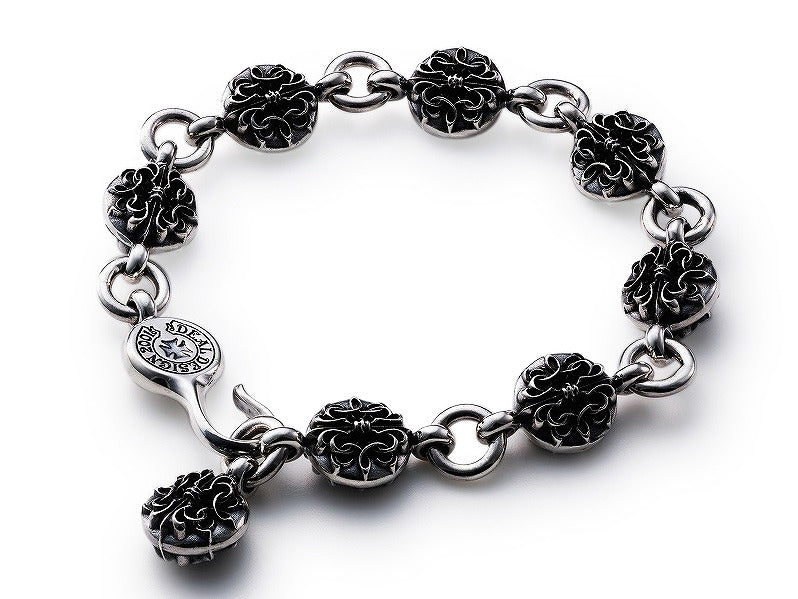 Deal Design - Eight Ball Bracelet : KG 1