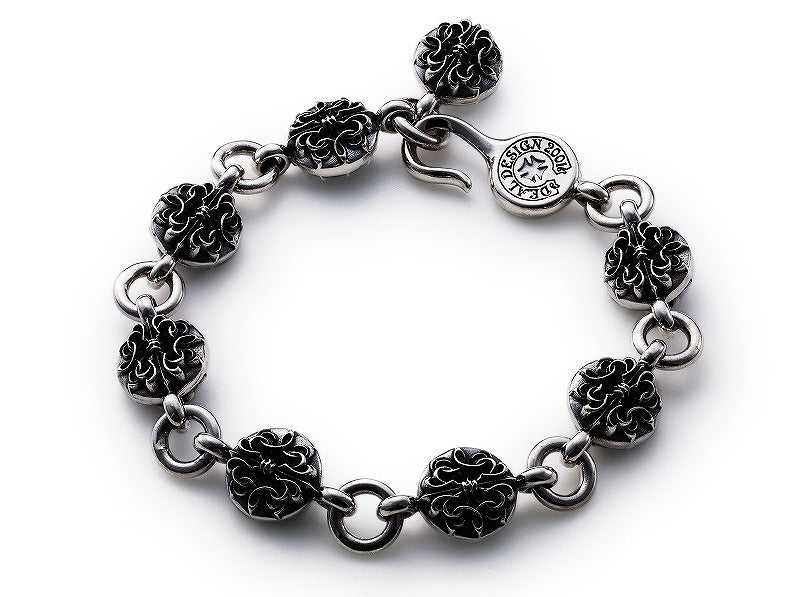 Deal Design - Eight Ball Bracelet : KG 2