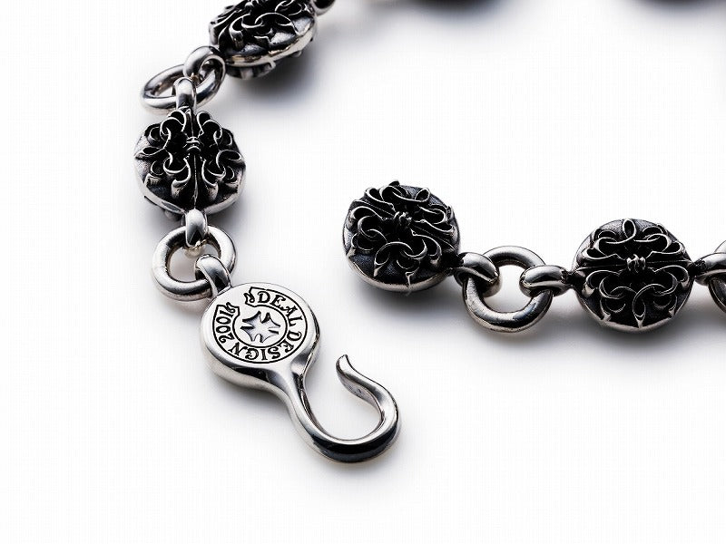 Deal Design - Eight Ball Bracelet : KG 7