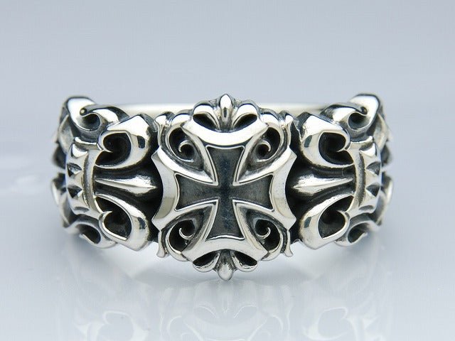 Deal Design - Flare Cross Ring 4
