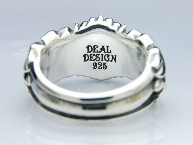 Deal Design - Flare Cross Ring 5
