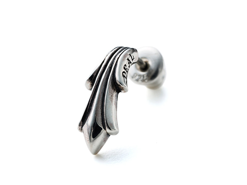 Deal Design - Flared Tail Earrings 1