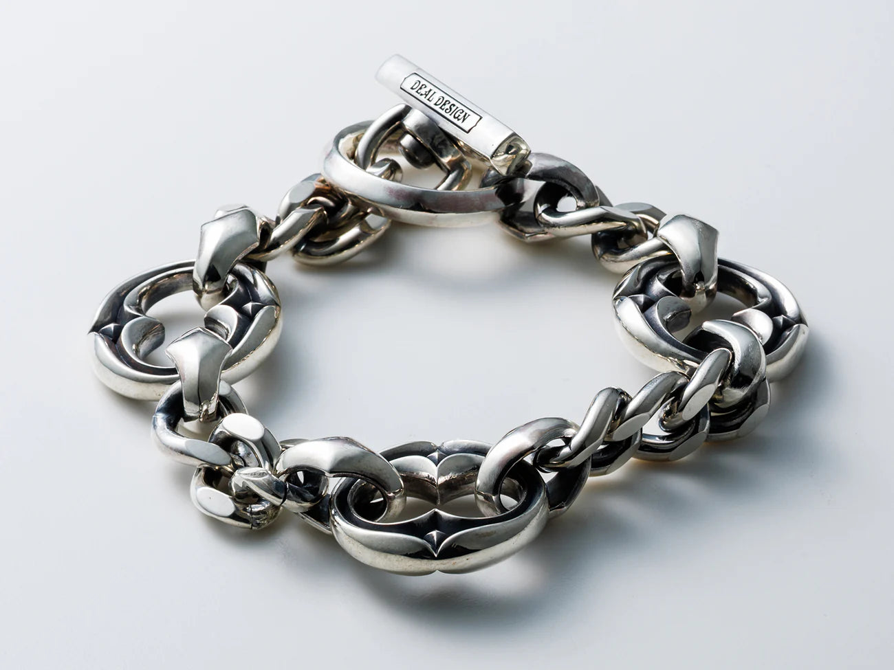 Deal Design - Flash Fung Bracelet 2