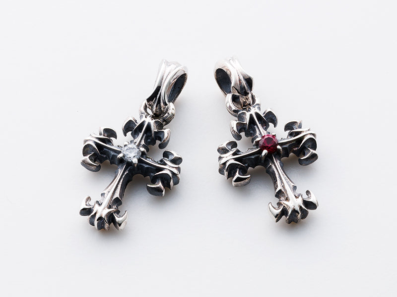 Deal Design - GL Cross xxs Pendant 5