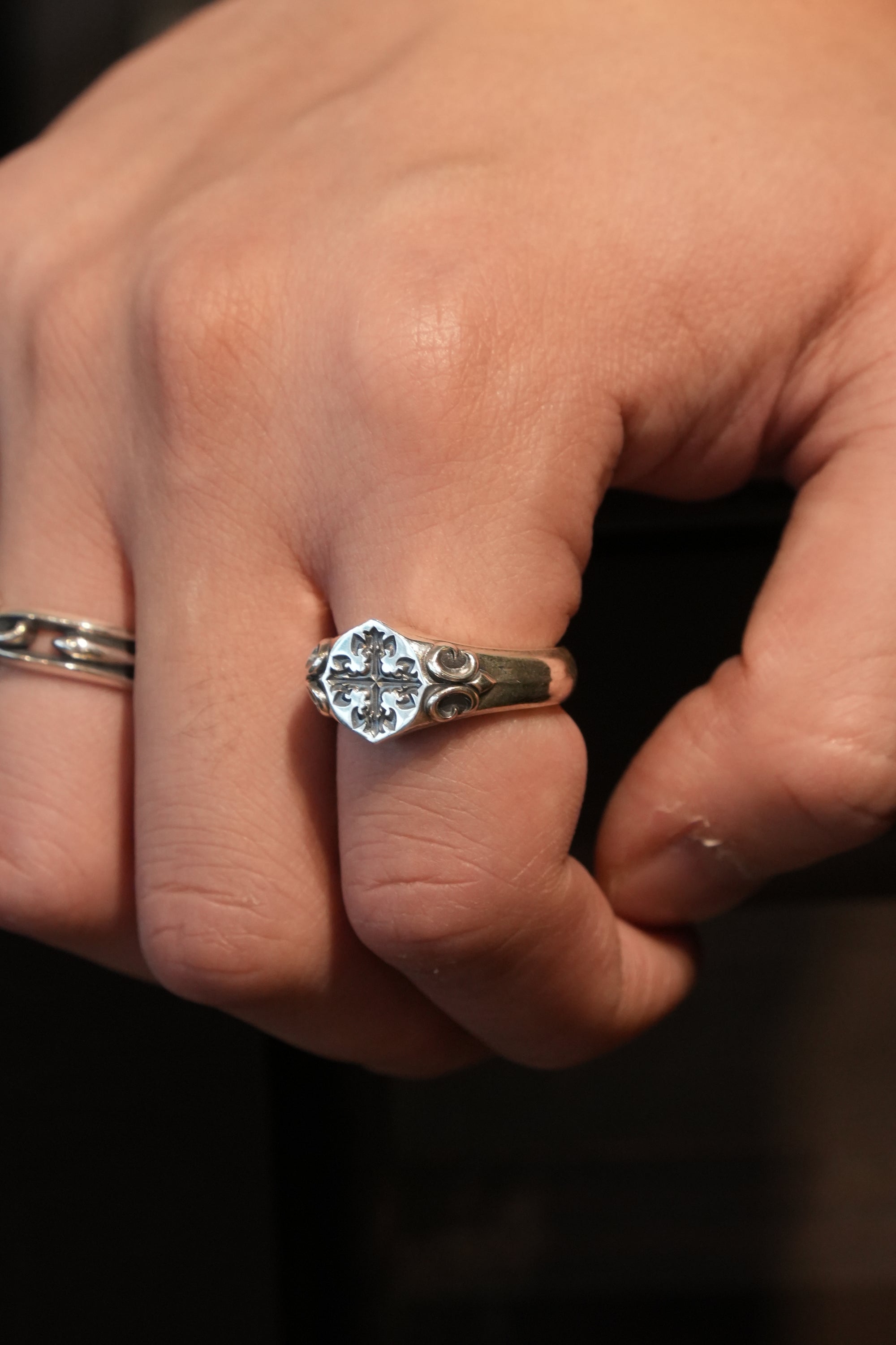 Deal Design - GL Stamp Ring 7
