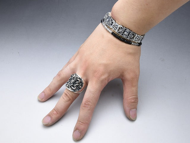 Deal Design - Gate Tube Bracelet 2