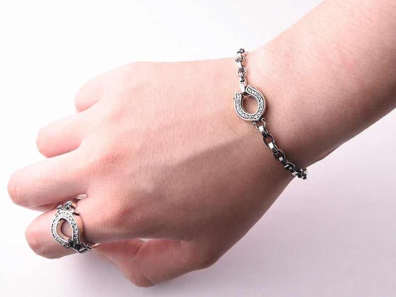 Deal Design - Grace Horseshoe Bracelet 5