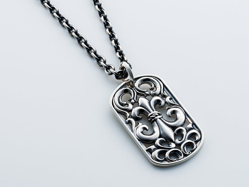 Deal Design - Grace Lily Dog Tag 2