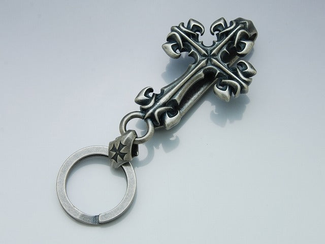 Deal Design - Grand Lily Cross Belt Keeper: BRASS 1
