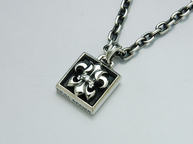 Deal Design - Grid Box Top Pendant 4