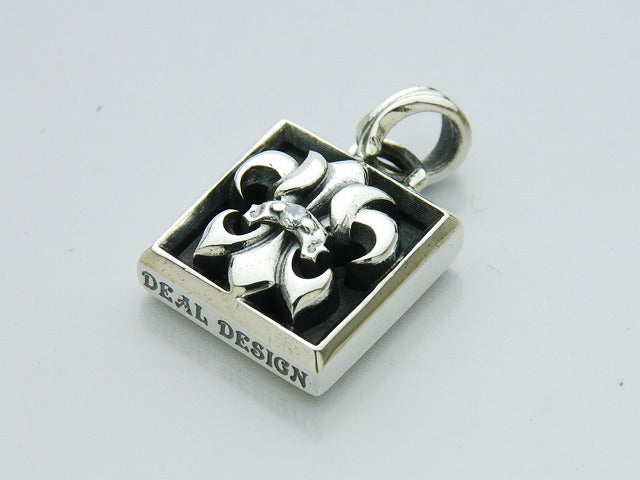 Deal Design - Grid Box Top Pendant 5