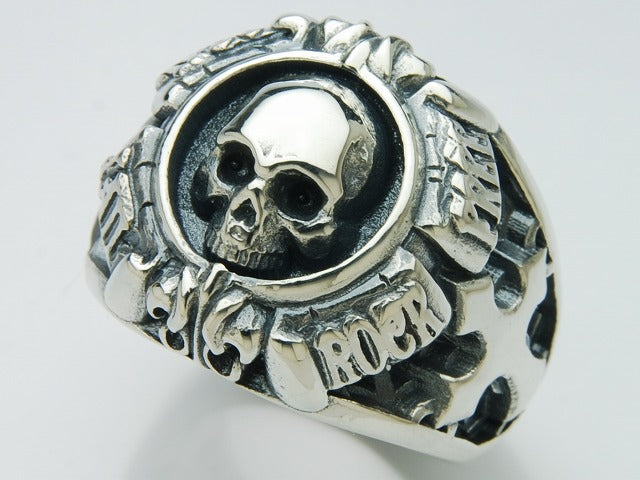 Deal Design - Grid Skull College Ring 1