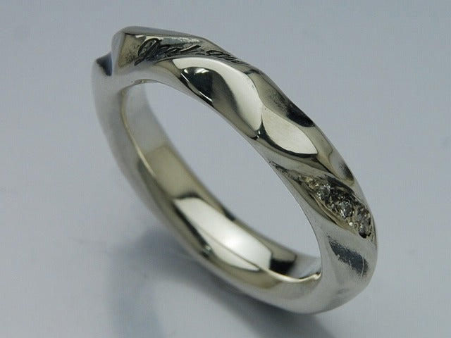 Deal Design - Hammerd Line Ring 1