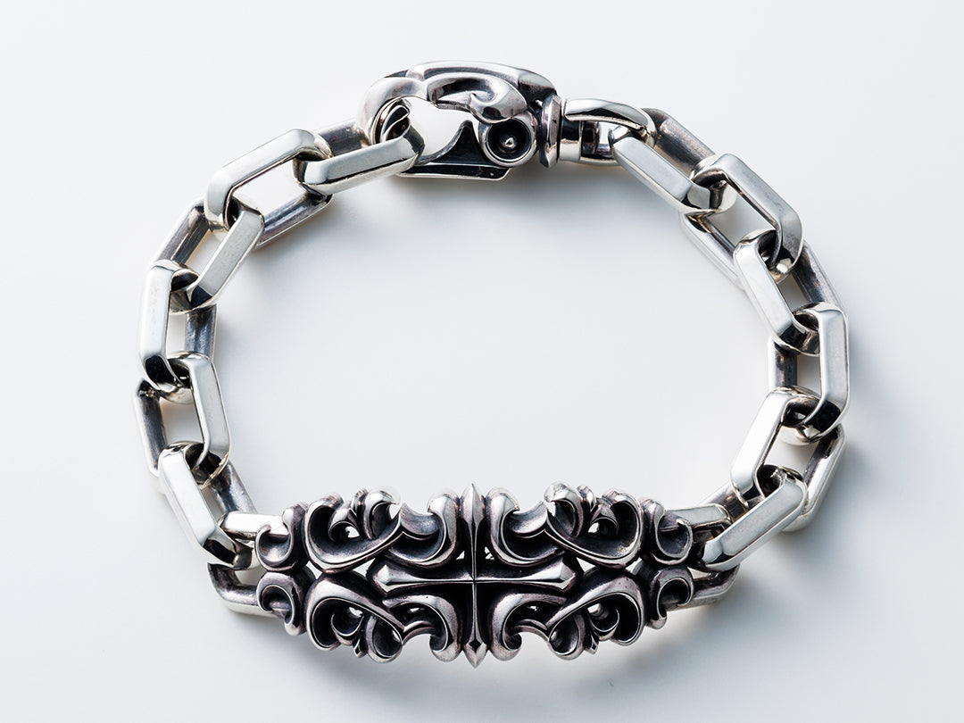 Deal Design - Horn Cross Bracelet 2