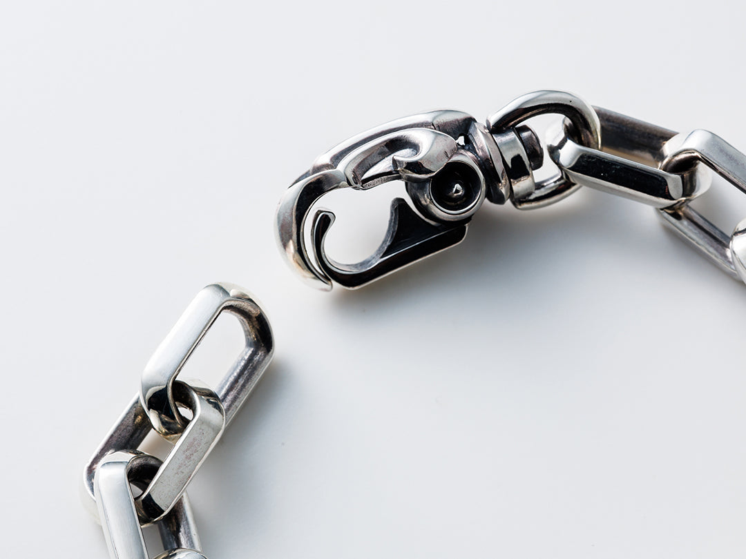 Deal Design - Horn Cross Bracelet 4