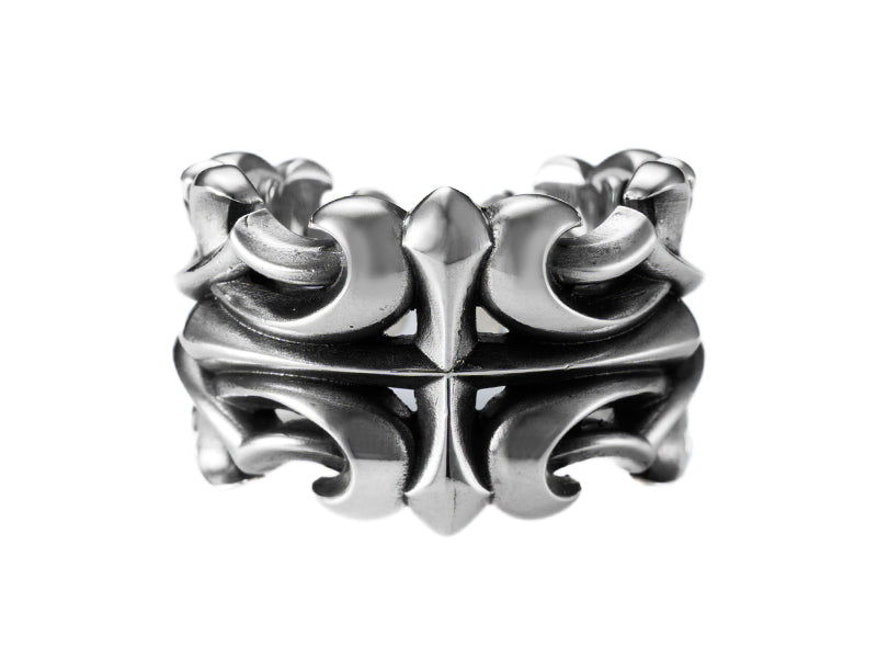 Deal Design - Horn Cross Ring 1