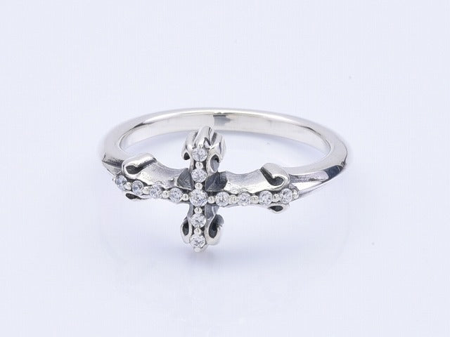 Deal Design - Insect Cross Ring 3