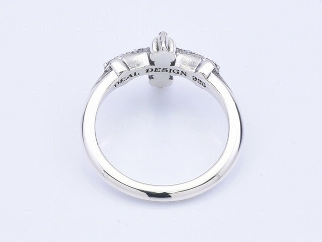 Deal Design - Insect Cross Ring 6