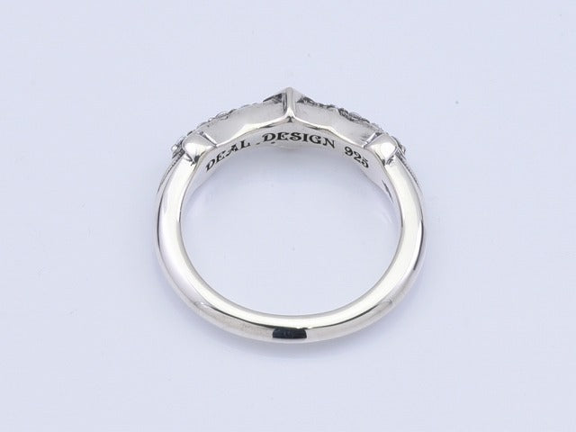 Deal Design - Insect Line Ring 5