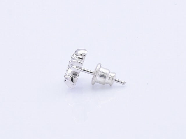 Deal Design - Insect Plus Studs 4