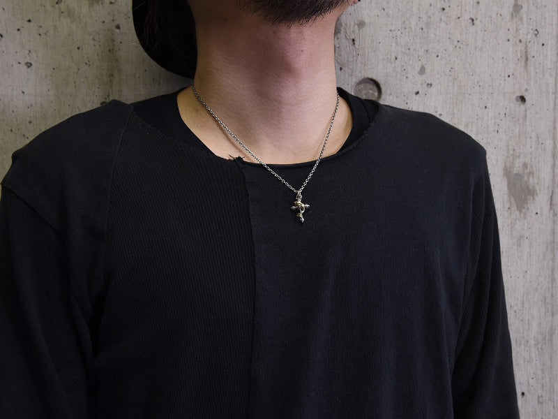 Deal Design - Inside Tail Pendant 6