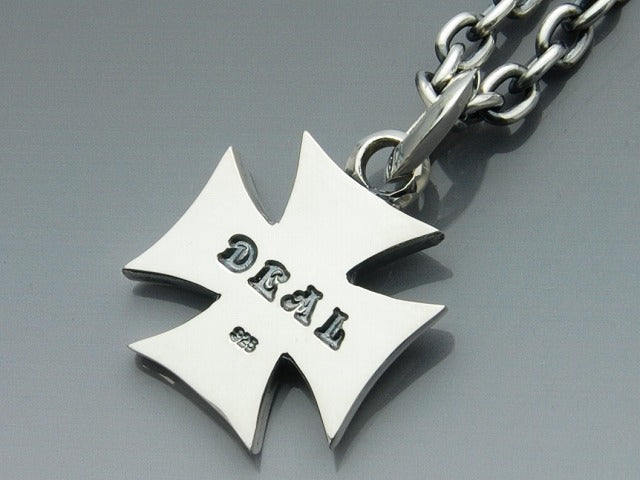 Deal Design - Iron Cross Medium 5