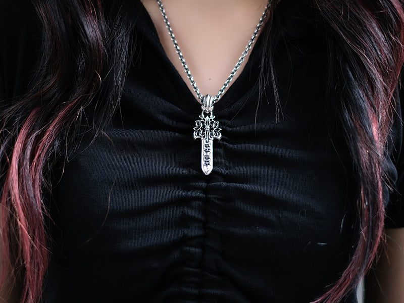 Deal Design - KG Dagger : EX Pendant 2