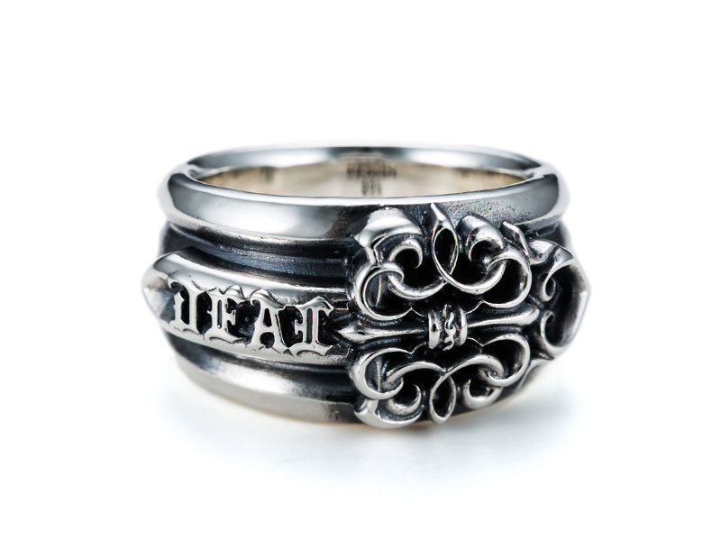 Deal Design - KG Dagger Ring 1