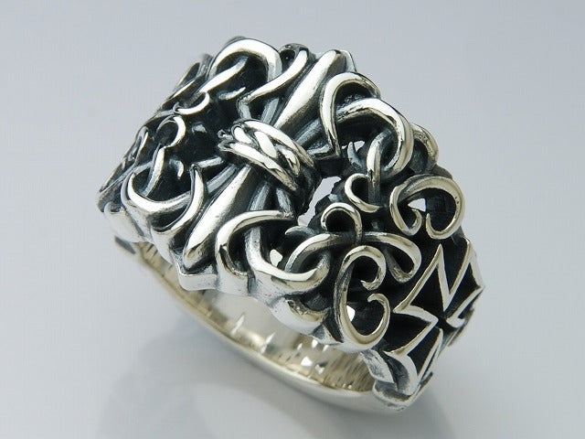 Deal Design - King Gate Ring 1