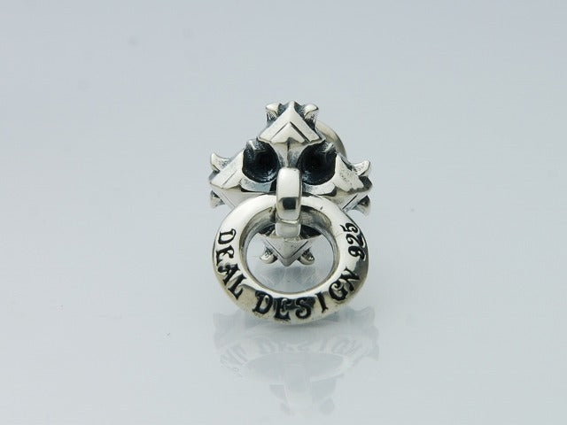 Deal Design - Knocker Cross Earrings 2