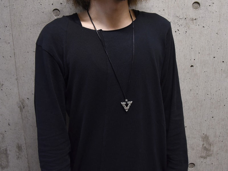 Deal Design - Layered Frame : Trinity 5