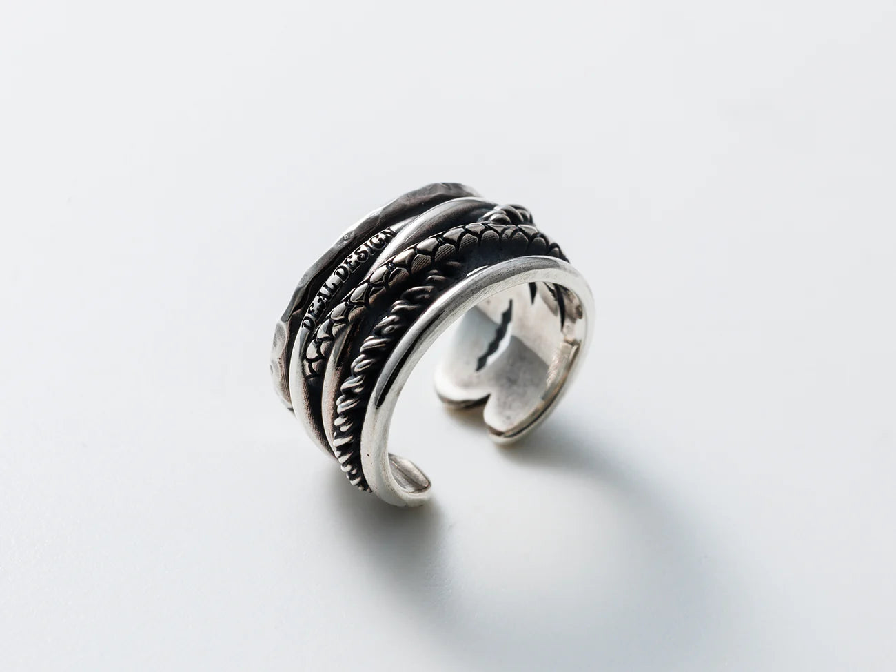 Deal Design - Lazy Ear Cuff 2