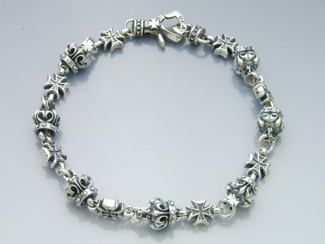 Deal Design - Lily Crown Bracelet 1