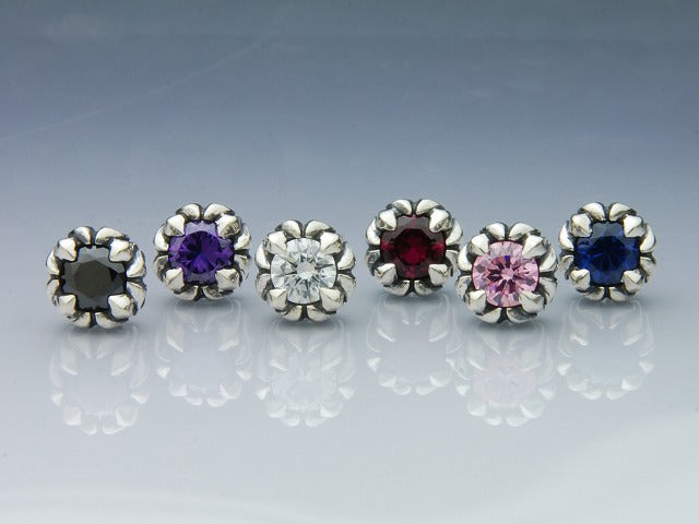 Deal Design - Lily Crown Earrings 2