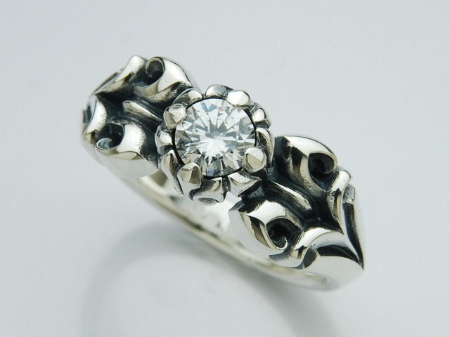 Deal Design - Lily Crown Ring 1