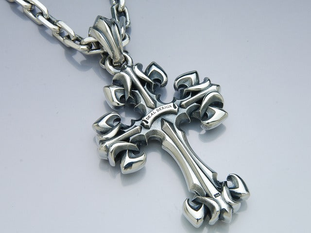Deal Design - Long Grand Lily Cross 5