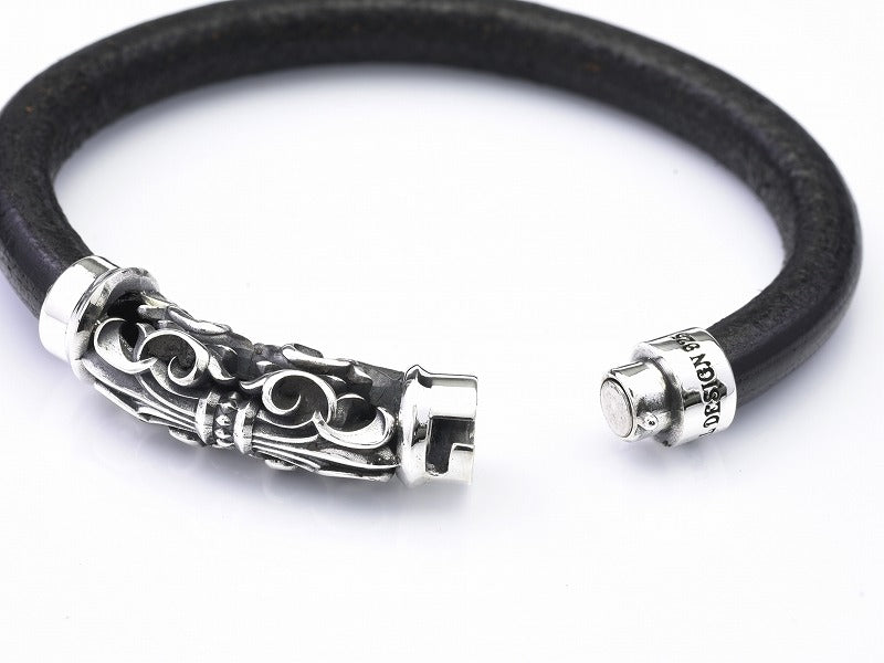 Deal Design - Magnet Bracelet : Leather 4