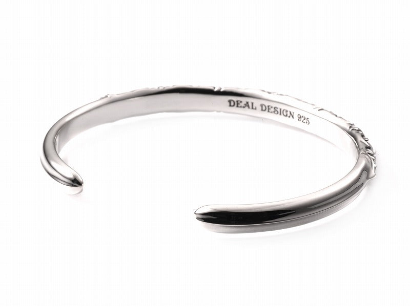 Deal Design - Masquerade Line Bangle 3