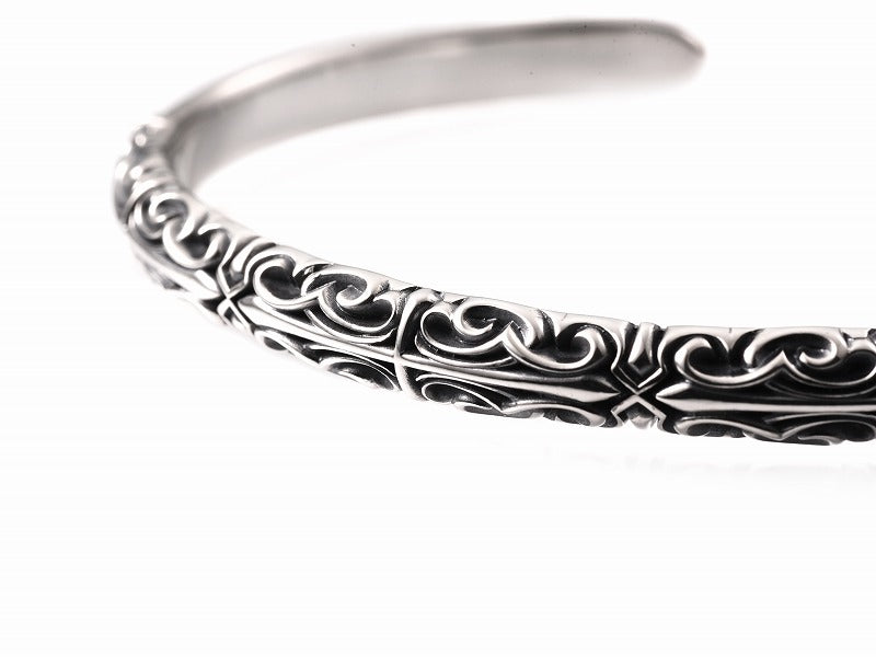 Deal Design - Masquerade Line Bangle 4