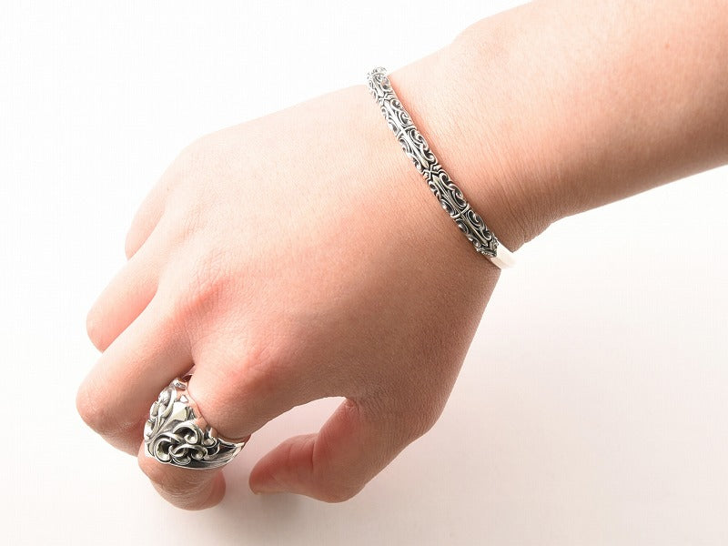 Deal Design - Masquerade Line Bangle 5