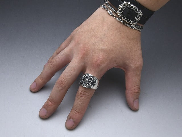Deal Design - Mid Gate Ring 2