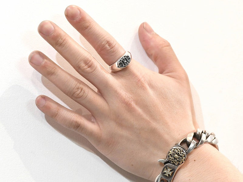 Deal Design - Mini Signet Ring 2